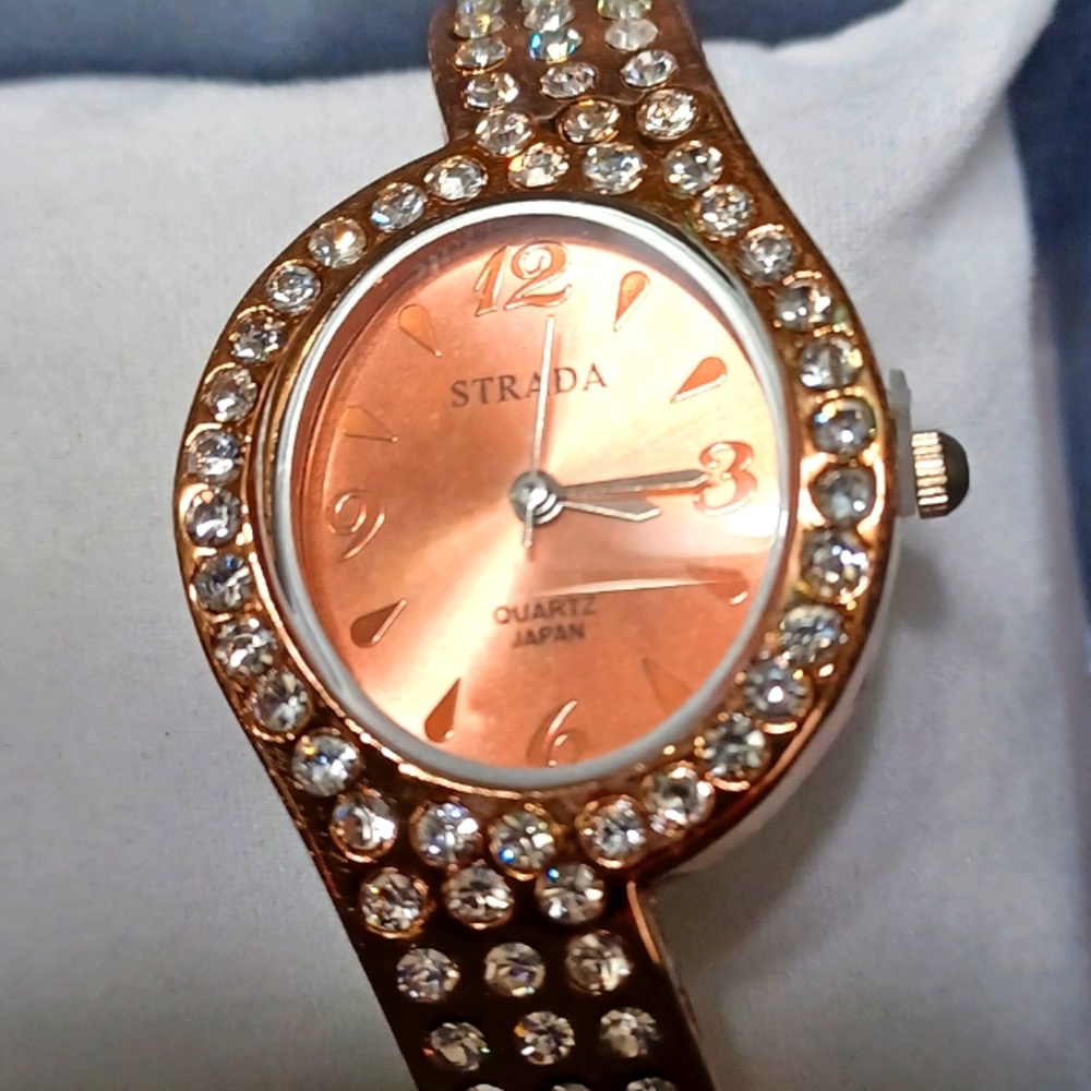 Strada watch ⌚️ NWT beautiful